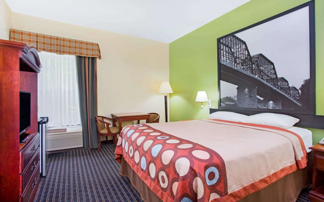 photo 3 of Super 8 By Wyndham Chattanooga/Hamilton Place