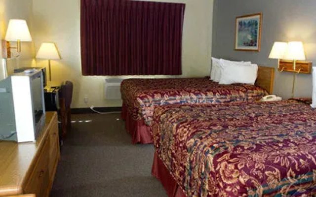 photo 4 of Super 8 Motel - Cherokee