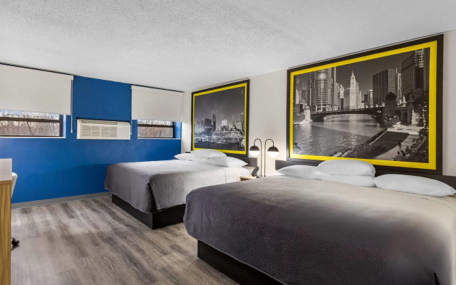 photo 5 of Super 8 by Wyndham Chicago IL
