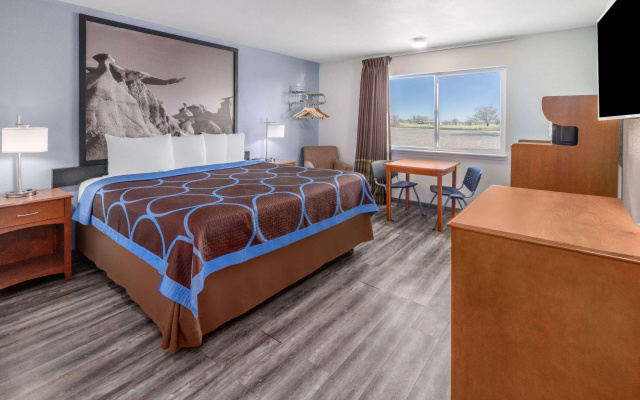 photo 4 of Super 8 by Wyndham Clayton