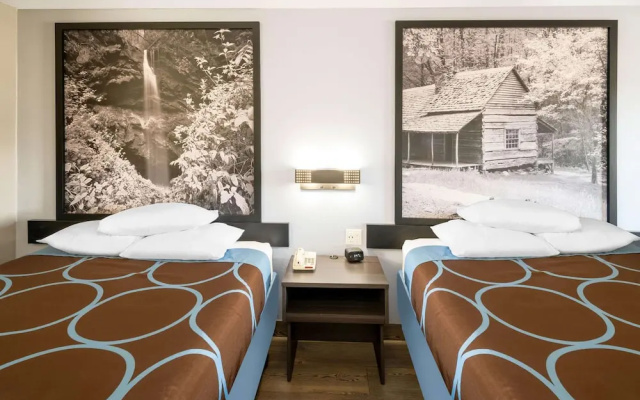 photo 4 of Super 8 by Wyndham Cleveland