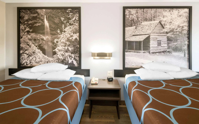 photo 3 of Super 8 by Wyndham Cleveland