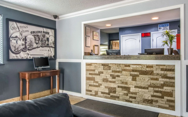 photo 2 of Quality Inn Atlanta Airport - Central