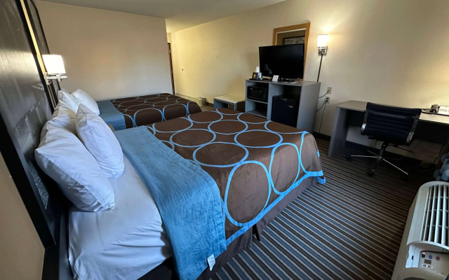 photo 4 of Super 8 by Wyndham Columbia Clark Lane