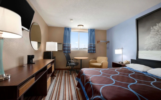 photo 3 of Super 8 by Wyndham Council Bluffs IA Omaha NE Area