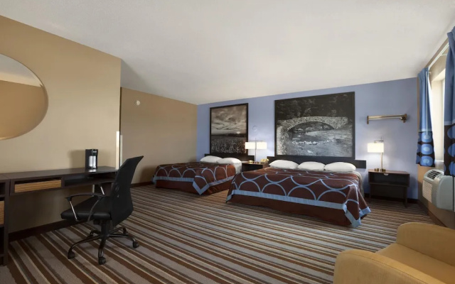 photo 4 of Super 8 by Wyndham Council Bluffs IA Omaha NE Area
