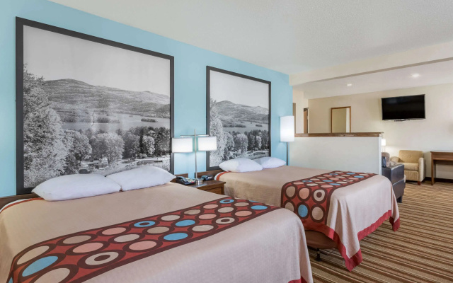 photo 4 of Super 8 by Wyndham Danville VA