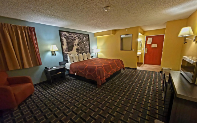 photo 3 of Super 8 by Wyndham Henderson North East Denver