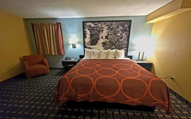photo 5 of Super 8 by Wyndham Henderson North East Denver
