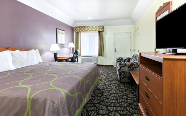 photo 2 of Super 8 by Wyndham Fairfield Tx