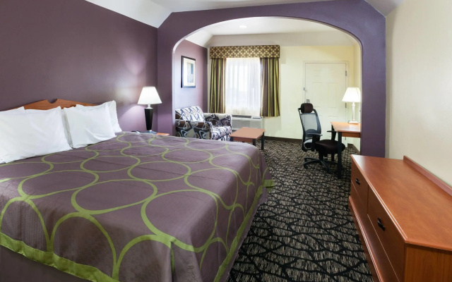 photo 3 of Super 8 by Wyndham Fairfield Tx