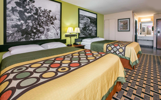 photo 5 of Super 8 by Wyndham Farmers Branch/North Dallas