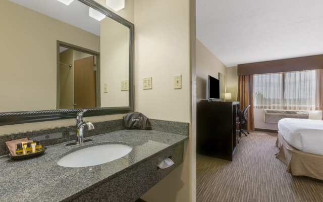 photo 5 of Best Western Plus The Four Corners Inn
