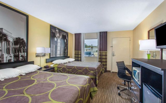 photo 3 of Super 8 by Wyndham Florence