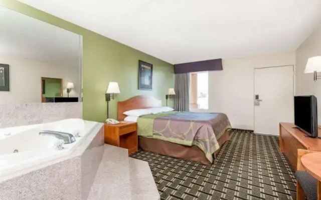 photo 2 of Super 8 Motel - Forsyth