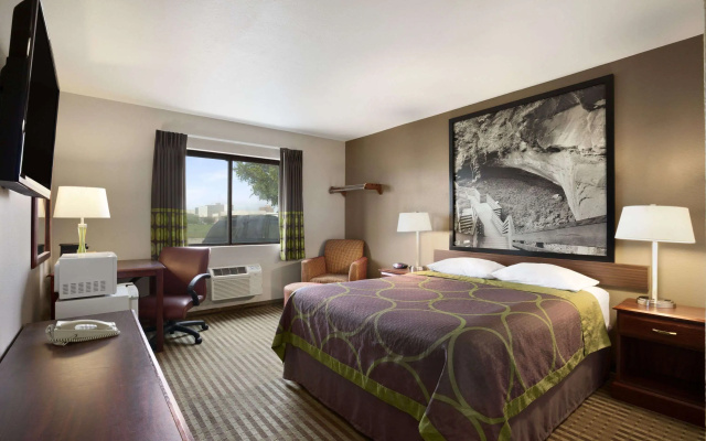 photo 2 of Super 8 by Wyndham Fremont NE