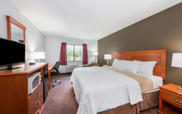 photo 2 of Super 8 Georgetown