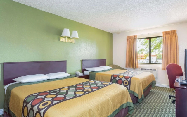 photo 5 of Super 8 Goodyear Phoenix Area
