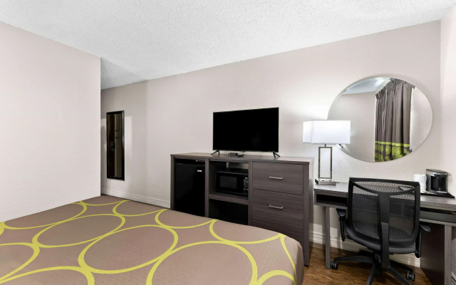 photo 5 of Super 8 by Wyndham Goodyear/Phoenix Area