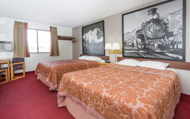 photo 4 of Super 8 By Wyndham Grand Junction Colorado