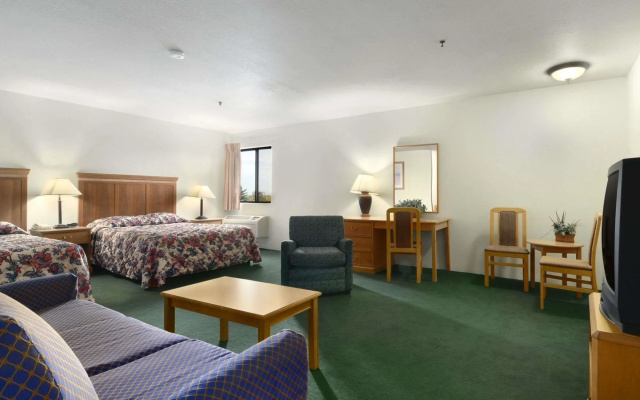 photo 5 of Super 8 Groton Foxwood