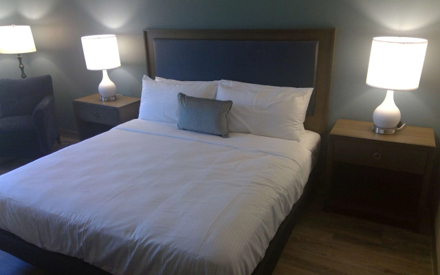 photo 5 of SureStay Plus Hotel by Best Western Highland Poughkeepsie
