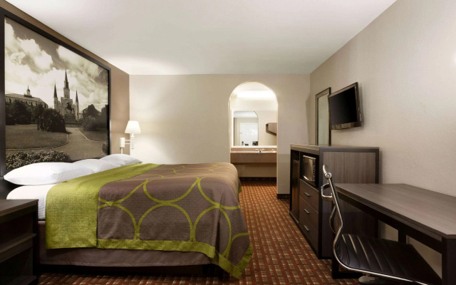 photo 3 of Super 8 by Wyndham Lake Charles Northeast