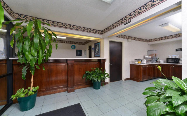 photo 2 of Quality Inn