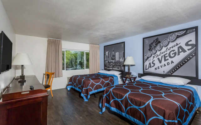 photo 4 of Super 8 by Wyndham Las Vegas North Strip/Fremont St. Area