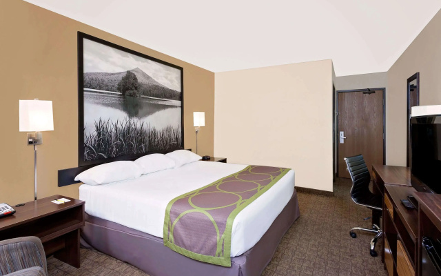 photo 4 of Super 8 by Wyndham Lebanon