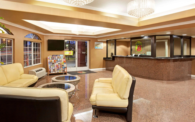 photo 2 of Super 8 by Wyndham Los Angeles Downtown