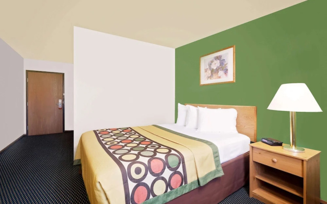 photo 5 of Super 8 by Wyndham Marshall