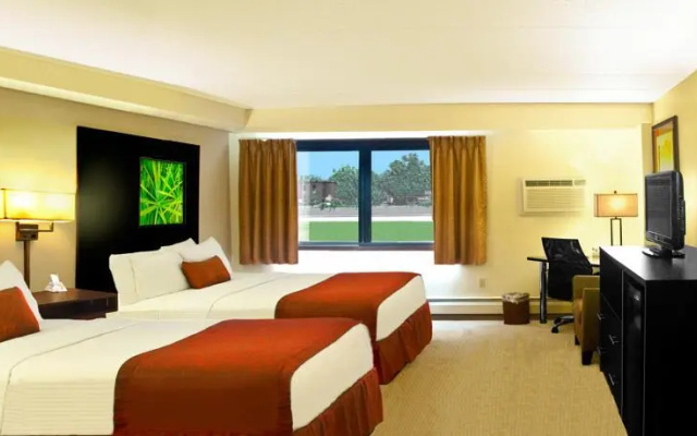 photo 3 of Ramada by Wyndham Minneapolis Golden Valley