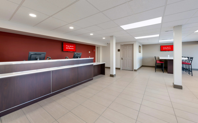 photo 2 of Red Roof Inn Dayton - Moraine/U of Dayton