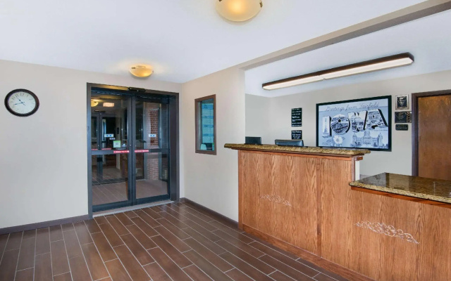 photo 2 of Quality Inn Fairfield