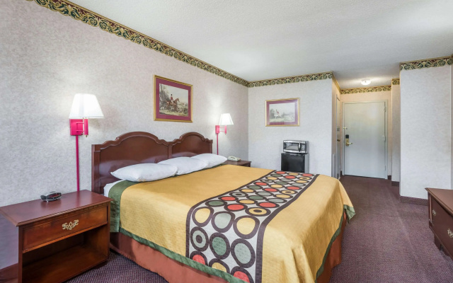 photo 5 of Super 8 by Wyndham Hancock MD
