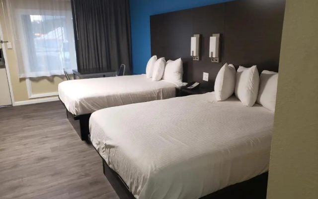 photo 2 of Envi Boutique Hotel