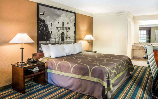 photo 4 of Express Inn & Suites Houston Katy