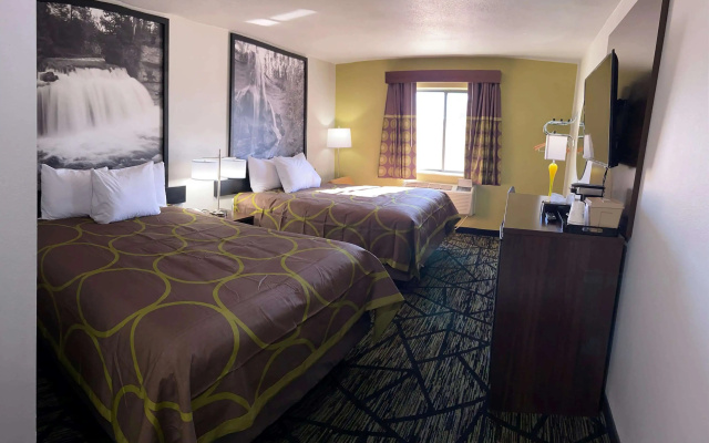 photo 3 of Super 8 by Wyndham York NE