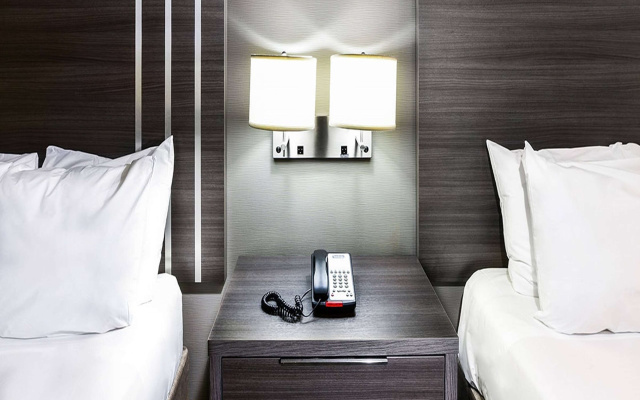 photo 2 of Travelodge by Wyndham Commerce Los Angeles Area