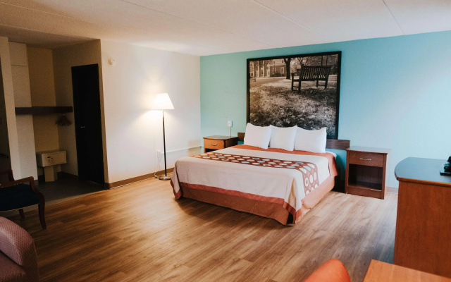 photo 3 of Super 8 by Wyndham Danbury