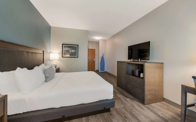 photo 4 of SureStay Plus Hotel by Best Western Highland Poughkeepsie