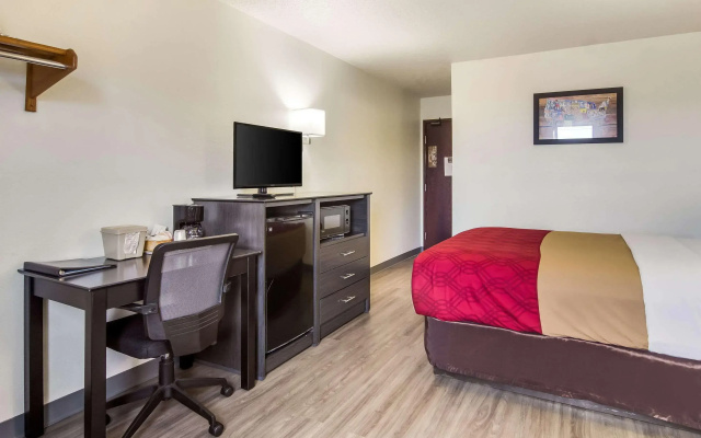 photo 5 of Super 8 Motel Somerset
