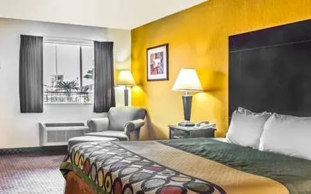 photo 2 of Surestay Hotel By Best Western New Braunfels