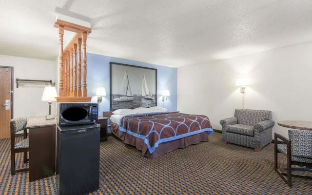 photo 3 of Super 8 New Castle
