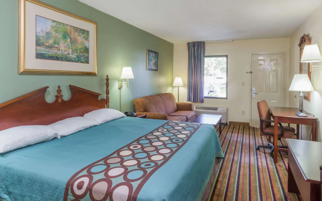 photo 4 of Super 8 by Wyndham Norcross/I-85 Atlanta