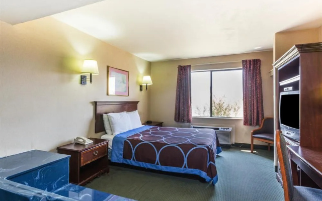 photo 2 of Super 8 Motel Garland North Dallas Area