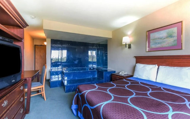 photo 4 of Super 8 Motel Garland North Dallas Area