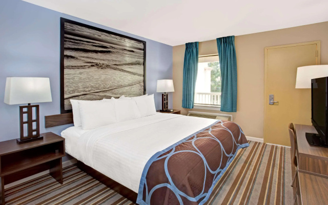 photo 3 of Super 8 By Wyndham Asbury Park