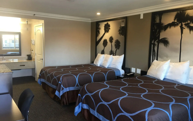 photo 2 of Hotel Seville